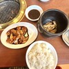 宮本屋 - 漬け込みカルビ、みの込み、めし・中
