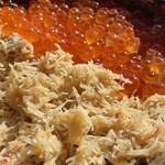 光る海 - 店主特製カニ飯&イクラ丼