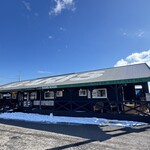 光る海 - 店舗外観