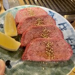 焼肉ホルモン 肉成 西鉄二日市駅前店 - 
