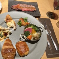 ブッフェアンドカフェ スロープサイドダイナー ザクロ - 
