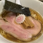 麦処 八と丁 - 手揉み煮干し醤油（ねぎ抜き）