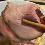 麦処 八と丁 - 折り畳チャーシュー