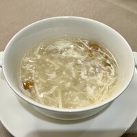 中国料理 龍鳳(ホテルアゴーラリージェンシー大阪堺) - 蟹肉と百合根入りふかひれスープ