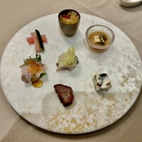 中国料理 龍鳳(ホテルアゴーラリージェンシー大阪堺) - 前菜盛り合わせ