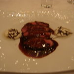 オーベルジュ・ド・リル - 鴨の胸肉のロースト　蕪とセップ茸のラヴィオリ添え　トリュフの香り