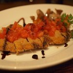 BOSSO 窯焼きピザとワインの店 - 旭産イモ豚のカツレツ　生トマトのソース