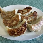 大野湊食堂 - ギョーザ ¥400
