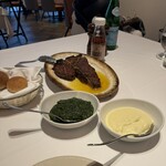 ベンジャミンステーキハウス KITTE大阪店 - 