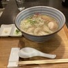 豚骨清湯・自家製麺 かつら