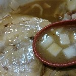 ラーメン きら星 - 薬味の角切り玉葱