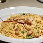 μ - 赤海老とトマトのクリームパスタ