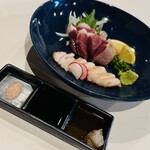 炭焼キッチン とりこ - 
