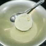 焼肉としゃぶしゃぶ 焼きしゃぶjp - 季節のシャーベット。