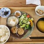 自然食カフェ シマカラ食堂 - 