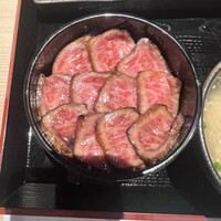 炭火和牛焼肉もうもう亭 広小路店 - 