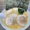 横浜家系ラーメン 魂心家 大津店