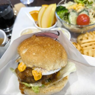 ポンポン キッチン&カフェ_0