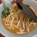 ラーメン山岡家 - 特製ネギ味噌ラーメン