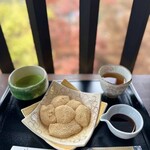 葛の元祖 八十吉 花山店 - 