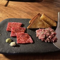 カルネジーオ イースト - 
