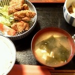 Wabisuke - ランチ（鶏の唐揚げ）（他アイスコーヒー付）　650円