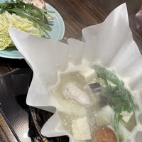 玄品 大阪北新地 - てっちり ぶつ切りのフグ 玄品 大阪北新地 - てっちり ぶつ切りのフグ