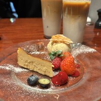 LE BISTRO - 