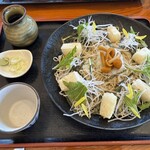 そば処みよし - 揚げもち蕎麦、冷たいの、大盛り。