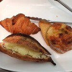 下田流 - 購入したパン。