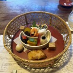 韻松亭 - 花籠本膳　4180円