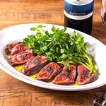 ブラックアンガス牛ハラミの炭火焼き