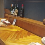 Seafood bar Ermitage - 2階カウンター