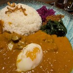 恋とスパイス 新宿中村屋 グランスタ東京店 - 