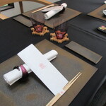 日本料理 TOBIUME - テーブルセッティング