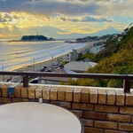 アマルフィイ デラセーラ - 寒空の下、夕暮れ時の富士山を狙って端っこをキープ！