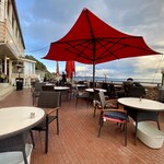 アマルフィイ デラセーラ - テラス席がメインな様子！