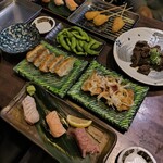焼鳥と餃子とおでん ブラック - 
