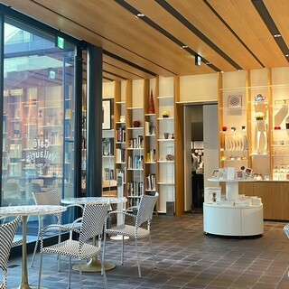 カフェ ヴァローリス_2