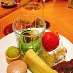 THE-MOMENT GRILL&DINING - 