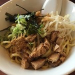 虎虎 - 料理写真:油そば590円