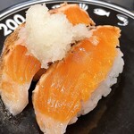 いづつや - サーモンたたきおろしのせ¥200外