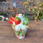 てらこやCafe - 和いちごパフェ(ダブル抹茶アイスバージョン)