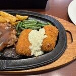 アリンガ - チキンソテーとカニコロッケの盛り合わせ(税込1550円)