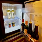 志摩観光ホテル　ベイスイート - 冷蔵庫はフリードリンク