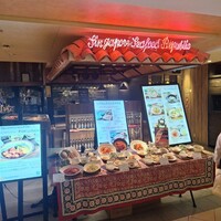 シンガポール・シーフード・リパブリック 大丸梅田 - 外観