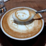 cafe uwaito - カフェラテ550円