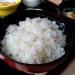 東 - ふっくらツヤツヤ