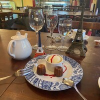 ビストロ・カフェ・ド・パリ - 