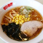 Tenhou - シンプルで具沢山のラーメン